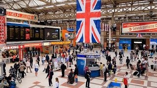 A Walk Through The London Victoria Station London England [upl. by Llewellyn747]